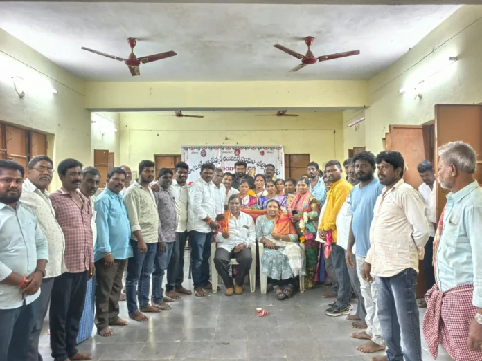 felicitated the newly elected Sarpanch and ward members in Khilashapur